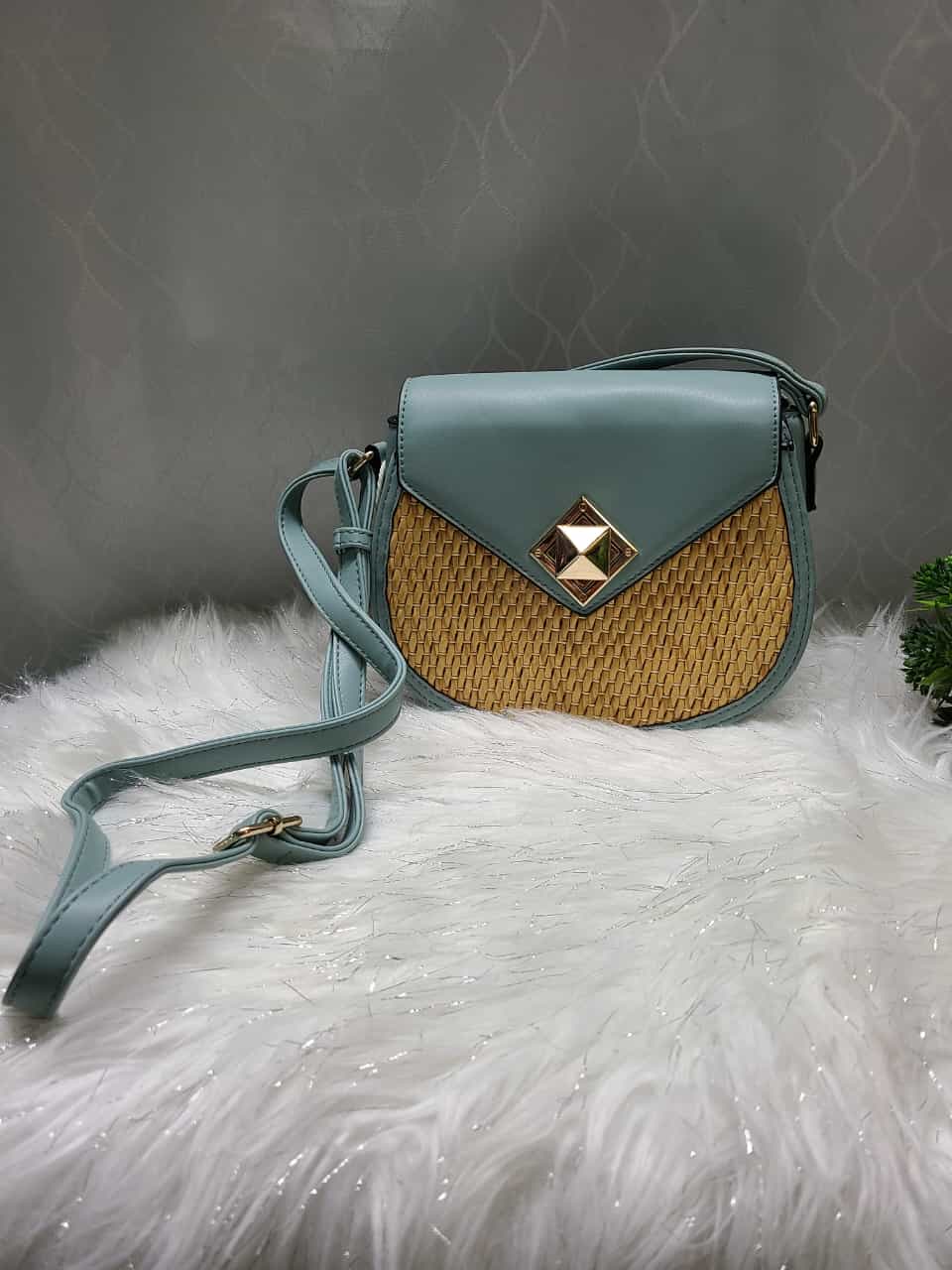 Alyssa Lead Safe Vegan Purse Stylish Design And Durable